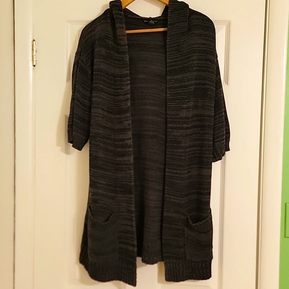 New York and Company hooded duster sweater with pockets short sleeves XS